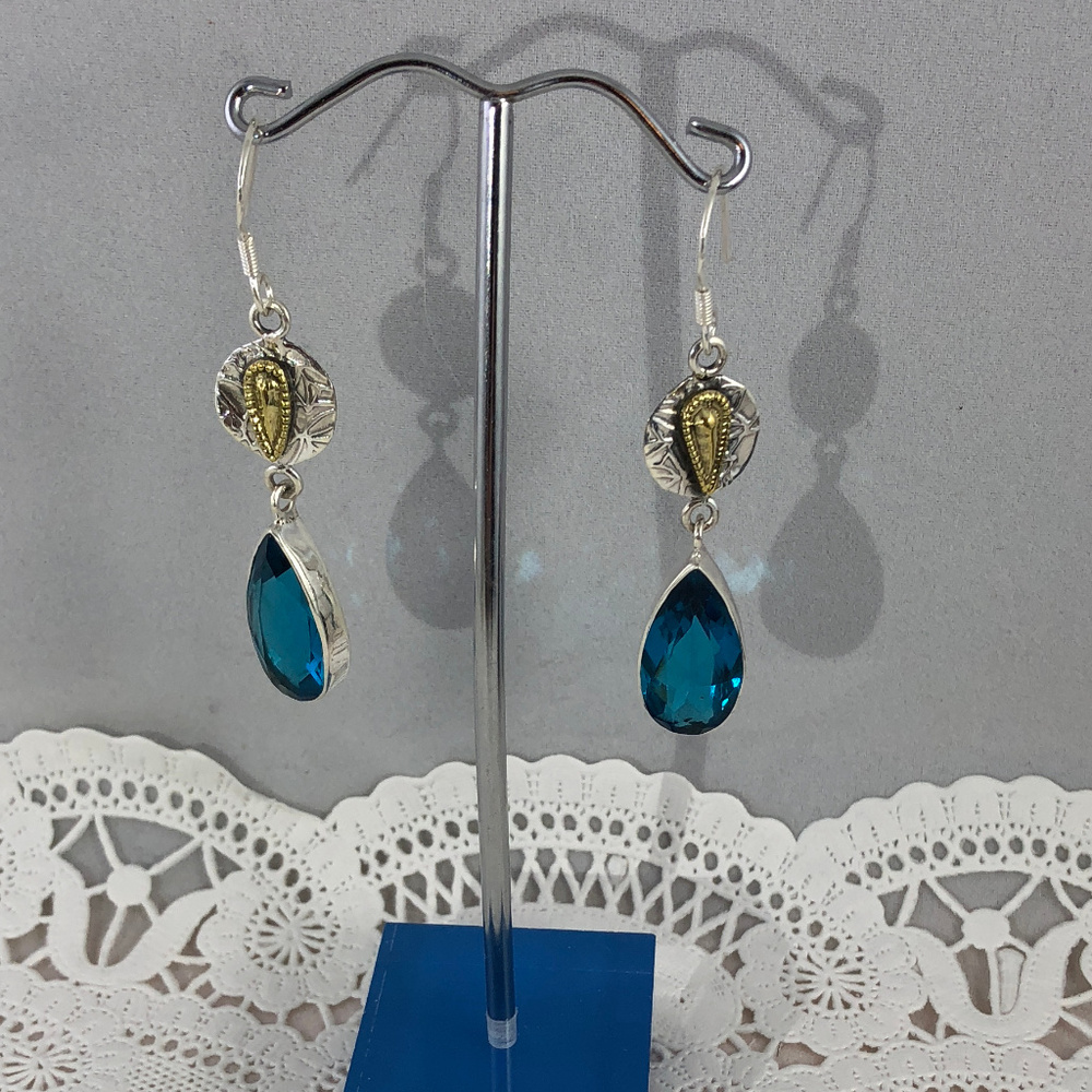 16CT 2 Tone Pear Cut Blue Topaz 925 Silver Earring